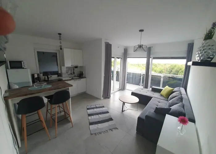 Διαμέρισμα Black&white *