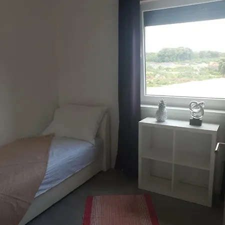 Black&white Apartment