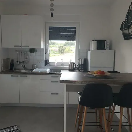 Appartement Black&white Krk Town